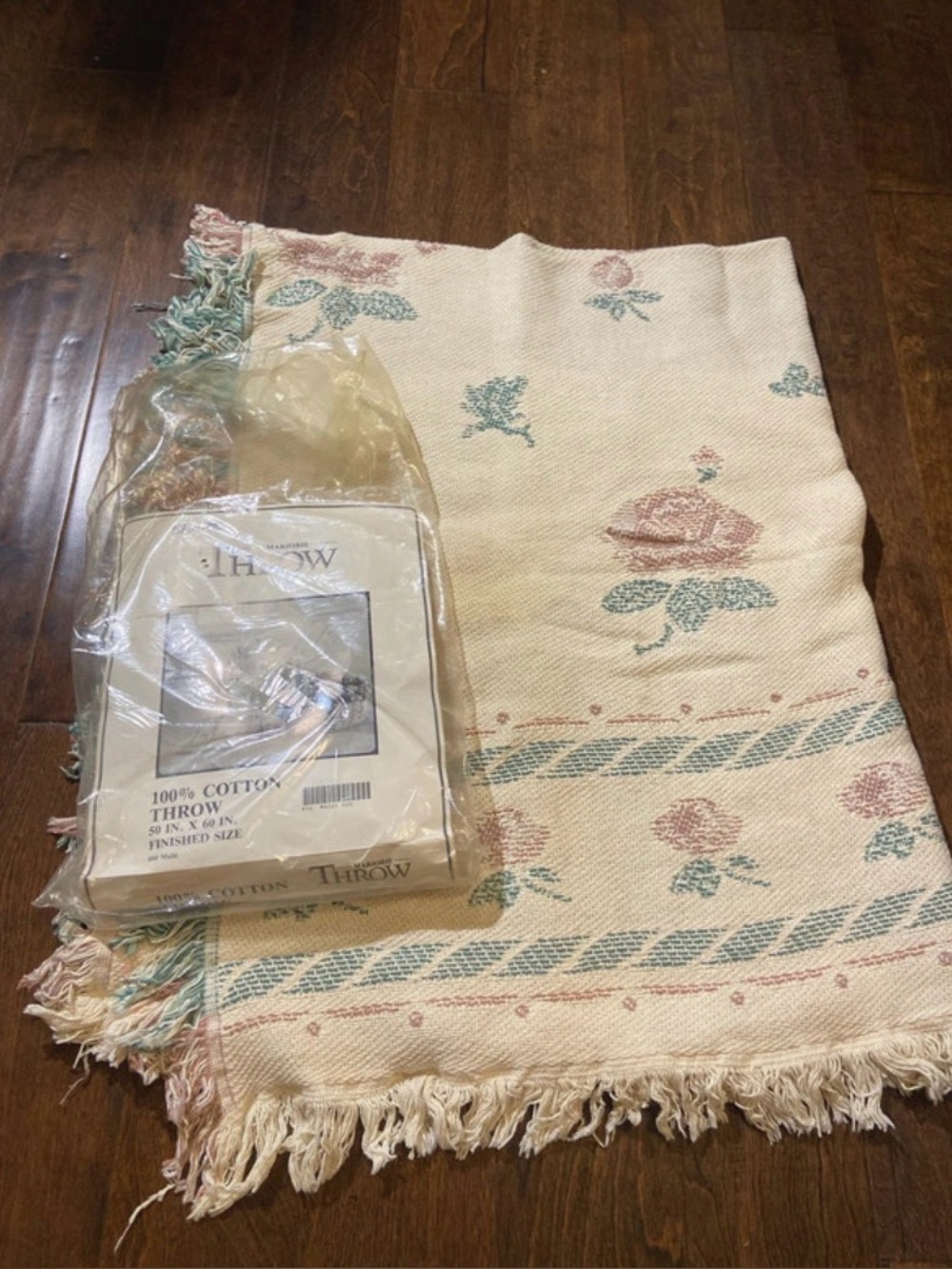 Vintage Sears Majorie Throw floral ivory 50”x 60”